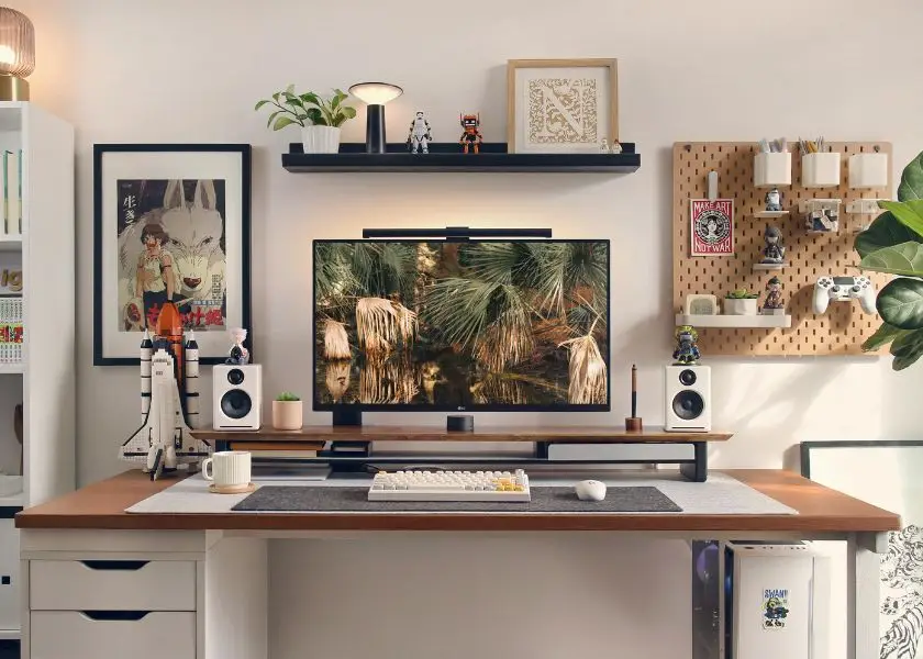 Sudut Meja Belajar Estetik dengan dekorasi kamar aesthetic